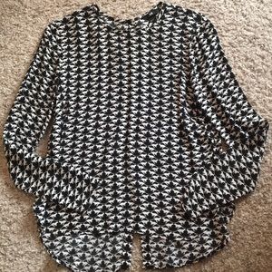 Kangaroo print top